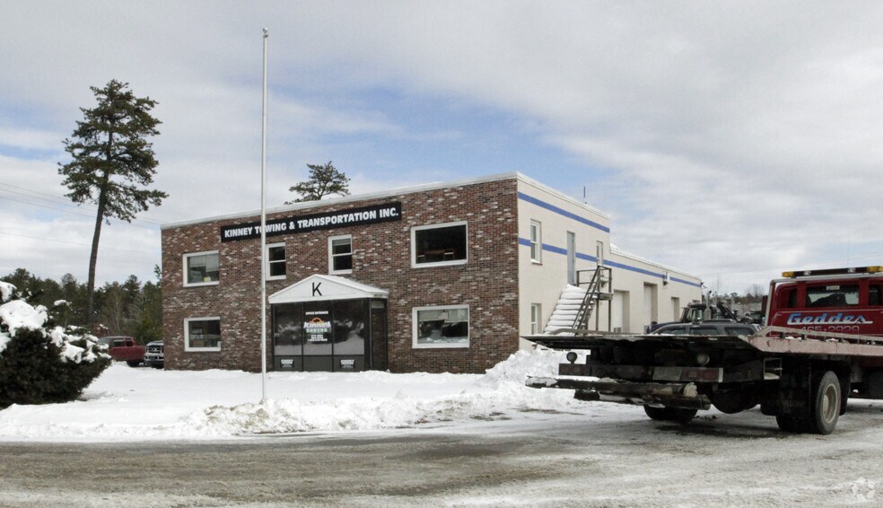 1 Howe Dr, Amherst, NH à vendre - Photo du bâtiment - Image 2 de 25