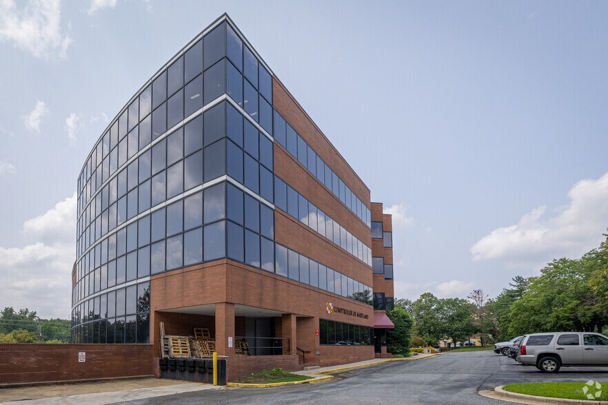 6401 Golden Triangle Dr, Greenbelt, MD à louer - Photo du bâtiment - Image 2 de 20