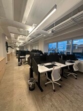 111 Town Square Pl, Jersey City, NJ for lease Interior Photo- Image 2 of 5