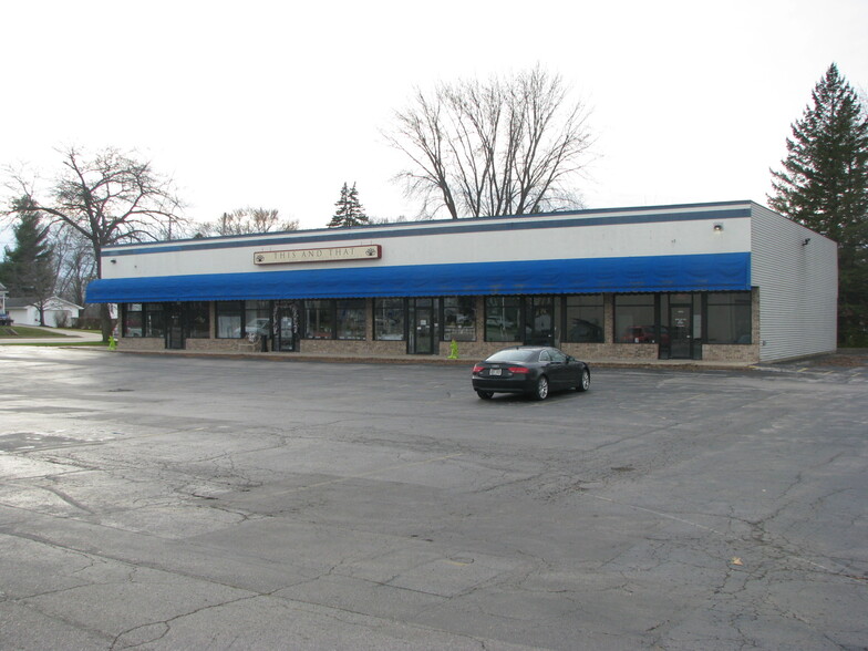 2436 Glendale Ave, Howard, WI for lease - Building Photo - Image 2 of 8