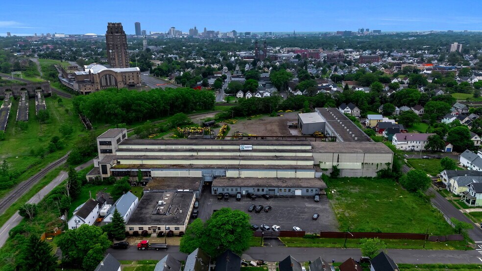 9 Grimes St, Buffalo, NY à vendre - Photo du bâtiment - Image 2 de 18