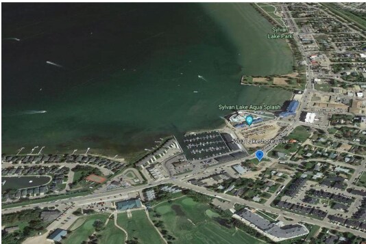 5203 Lakeshore Dr, Sylvan Lake, AB à vendre Photo principale- Image 1 de 1