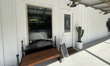 3535 Honea Egypt Rd, Montgomery, TX à louer Photo intérieure- Image 2 de 10