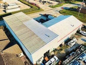 107 Caroline St, Bloomington, IL à louer Photo intérieure- Image 2 de 7