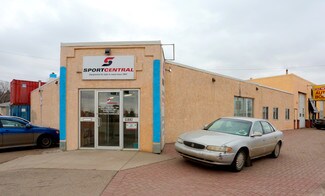 Plus de détails pour 11847 Wayne Gretzky Dr NW, Edmonton, AB - Commerce de détail à vendre