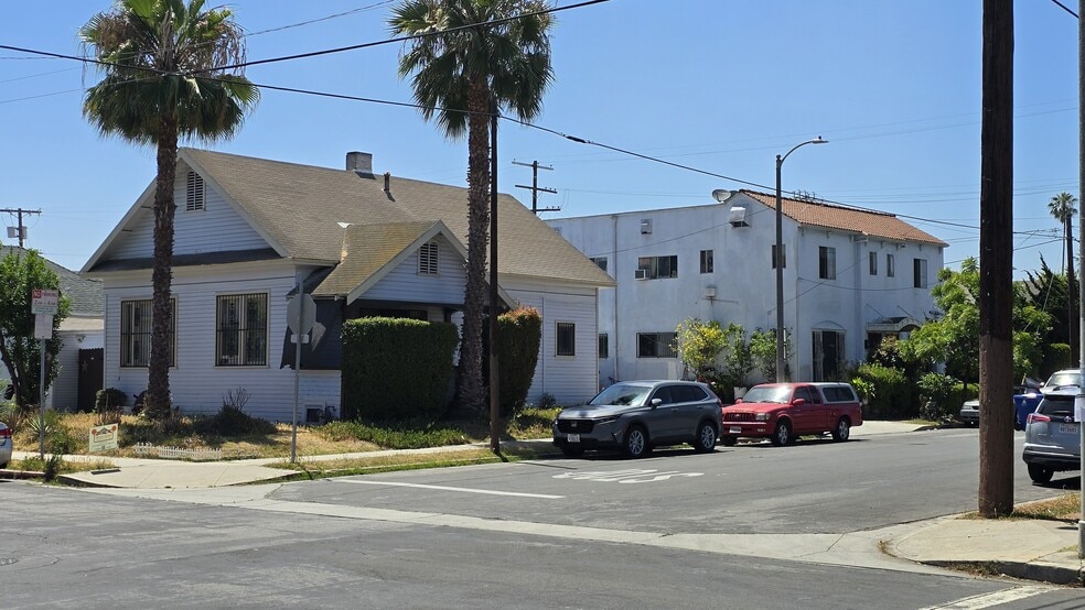 1500-1560 S Ardmore Ave, Los Angeles, CA à vendre - Photo du bâtiment - Image 2 de 6
