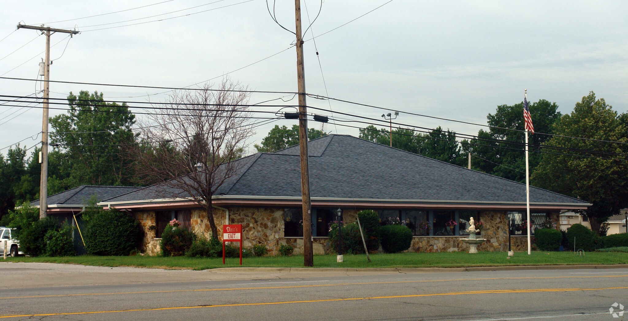 402 W Us-20, Michigan City, IN for sale Primary Photo- Image 1 of 34