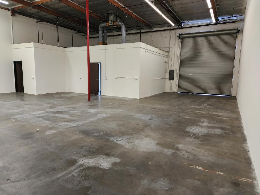 5199 Brooks St, Montclair, CA for lease Interior Photo- Image 1 of 10