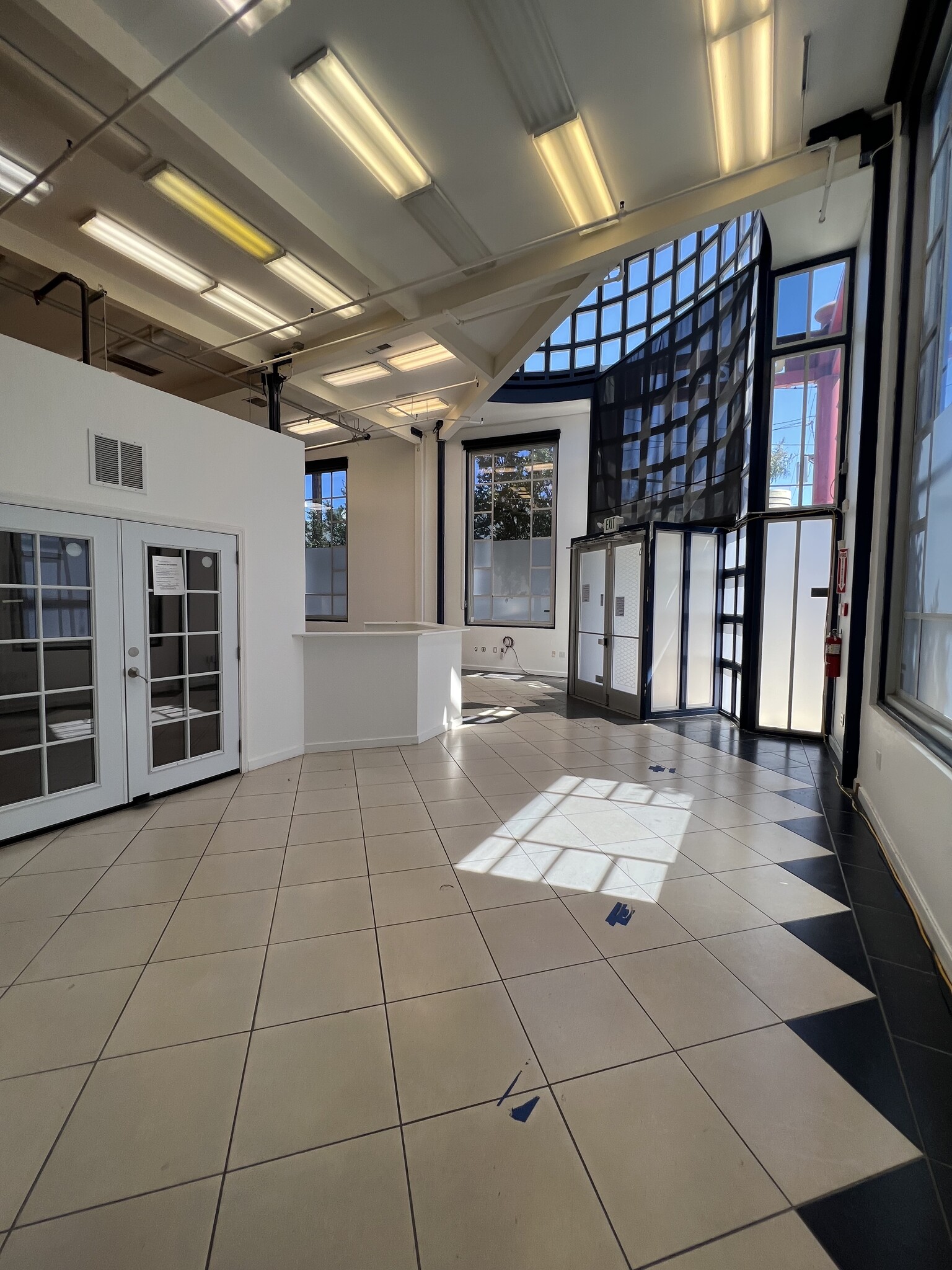 6460 Hollis St, Emeryville, CA à louer Photo intérieure- Image 1 de 11