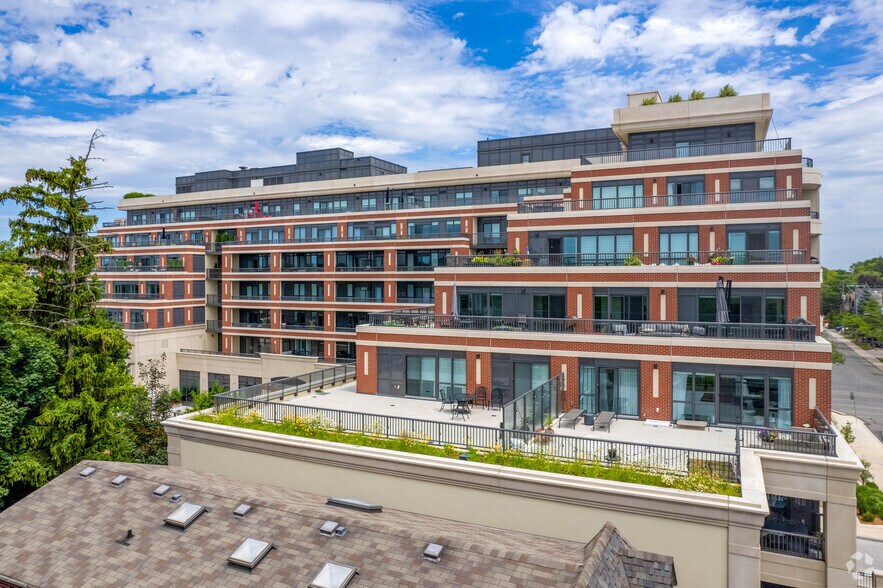 1678-1704 Avenue Rd, Toronto, ON à vendre - Photo du bâtiment - Image 3 de 4