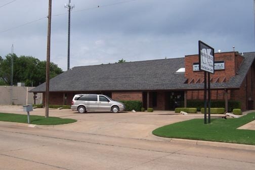 2613 N Van Buren St, Enid, OK à louer Photo principale- Image 1 de 4