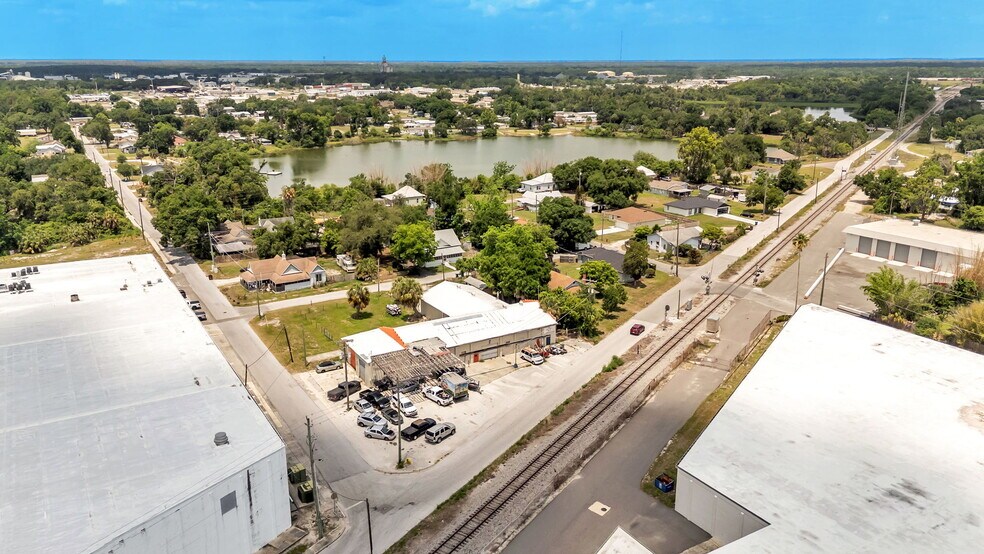 400 NW Phosphate Blvd, Mulberry, FL à vendre - Photo du bâtiment - Image 2 de 8