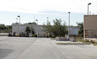 Plus de détails pour 3308-3320 45th St, West Palm Beach, FL - Industriel à louer