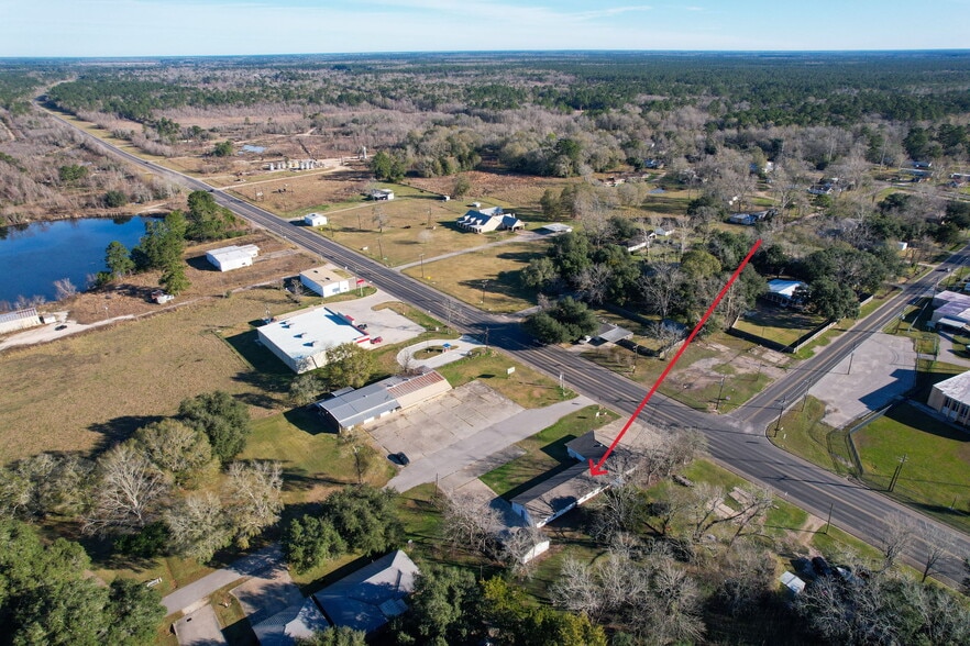 114 Main St, Hull, TX for sale - Building Photo - Image 3 of 25