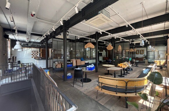 Brewery Sq, Dorchester for lease Interior Photo- Image 1 of 3