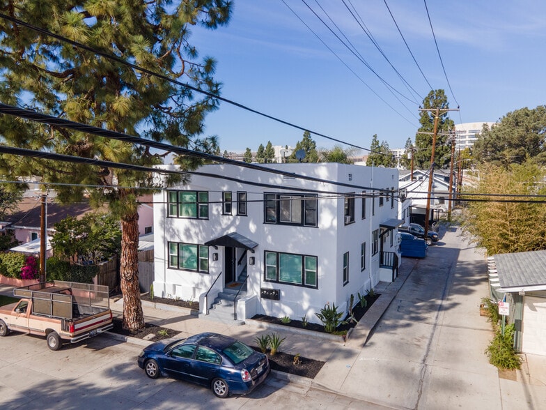 415 W Pine St, Santa Ana, CA à vendre - Photo principale - Image 1 de 23