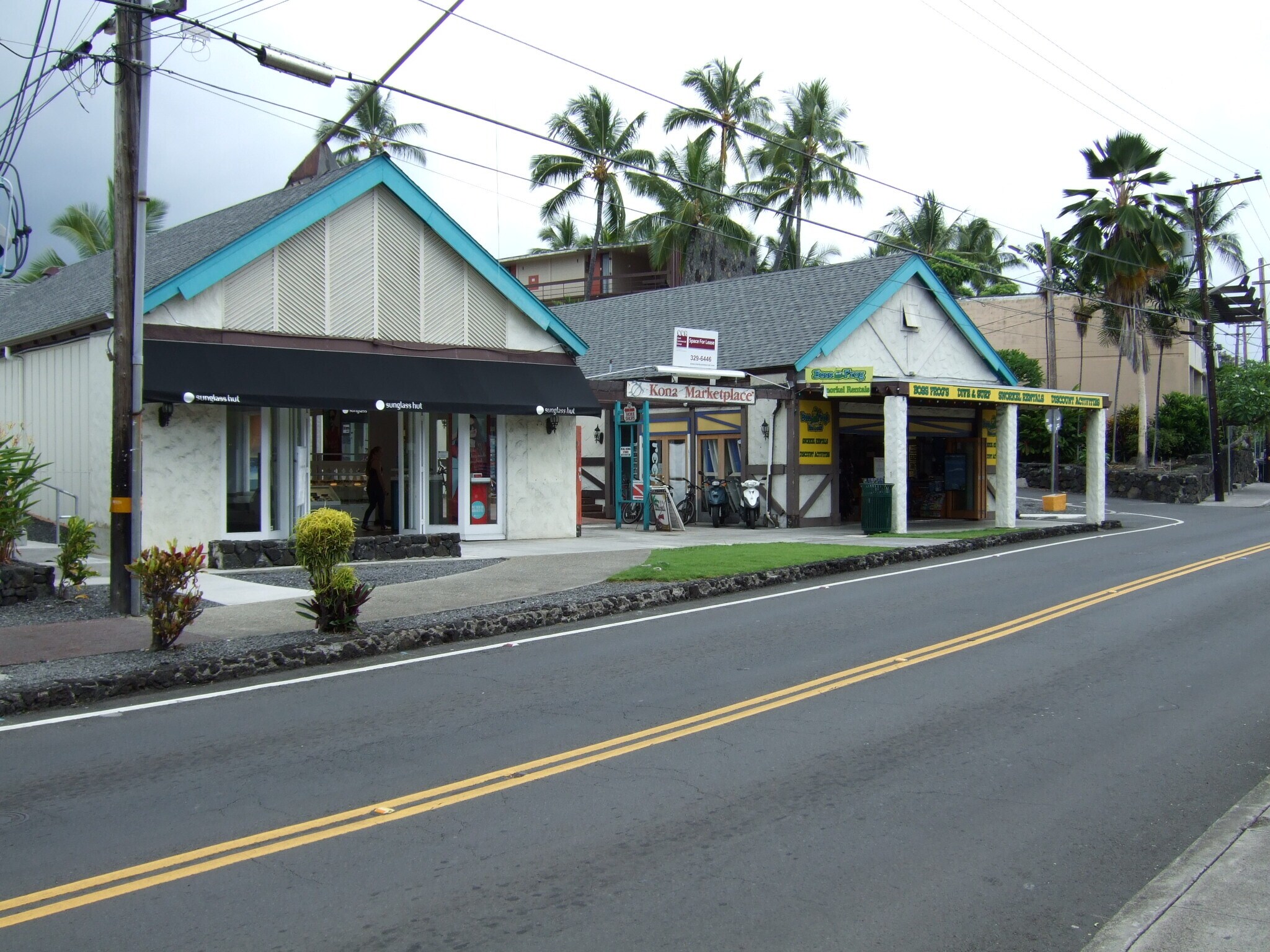 75-5725-75-5729 Alii Dr, Kailua Kona, HI à louer Photo du bâtiment- Image 1 de 27