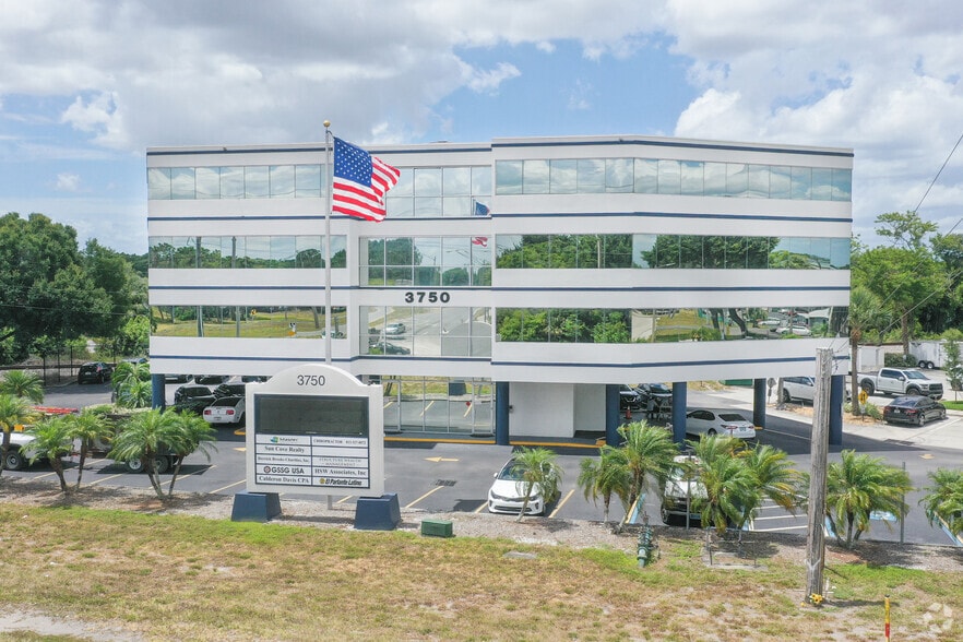 3750 Gunn Hwy, Tampa, FL for lease - Primary Photo - Image 1 of 9