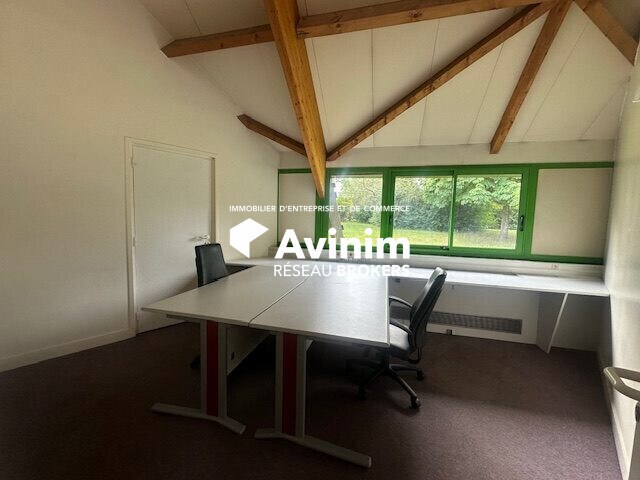 Office in SAINT-OUEN-L'AUMONE for lease - Interior Photo - Image 2 of 9