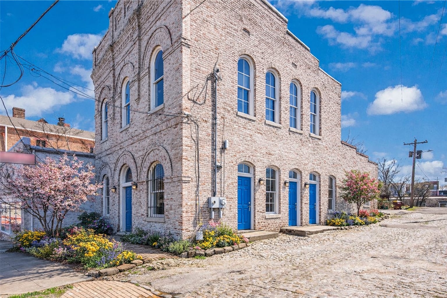 124 W Bank St, Petersburg, VA for lease Primary Photo- Image 1 of 13