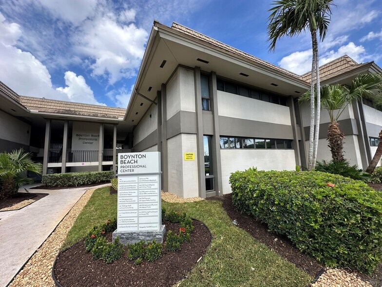 1325 S Congress Ave, Boynton Beach, FL à louer - Photo du bâtiment - Image 2 de 14