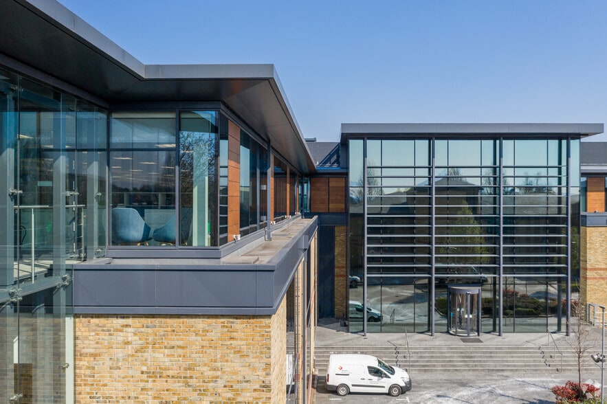 The Causeway, Staines for lease - Building Photo - Image 2 of 30