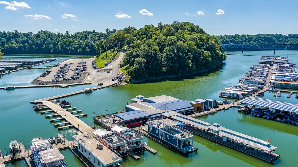451 Lees Ford Dock Rd, Nancy, KY à vendre - Photo du bâtiment - Image 3 de 5