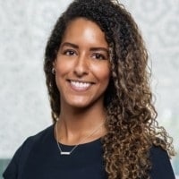 Alexandra Stoelzle