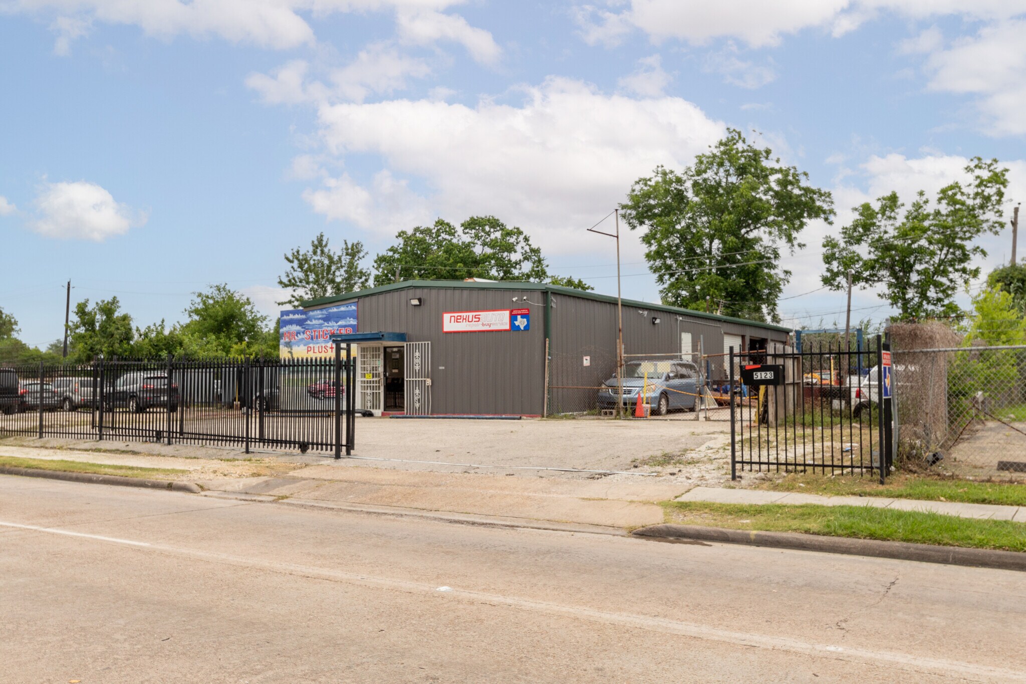 5123 W Orem Dr, Houston, TX à vendre Photo principale- Image 1 de 1