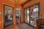 450 Lewis Street entry