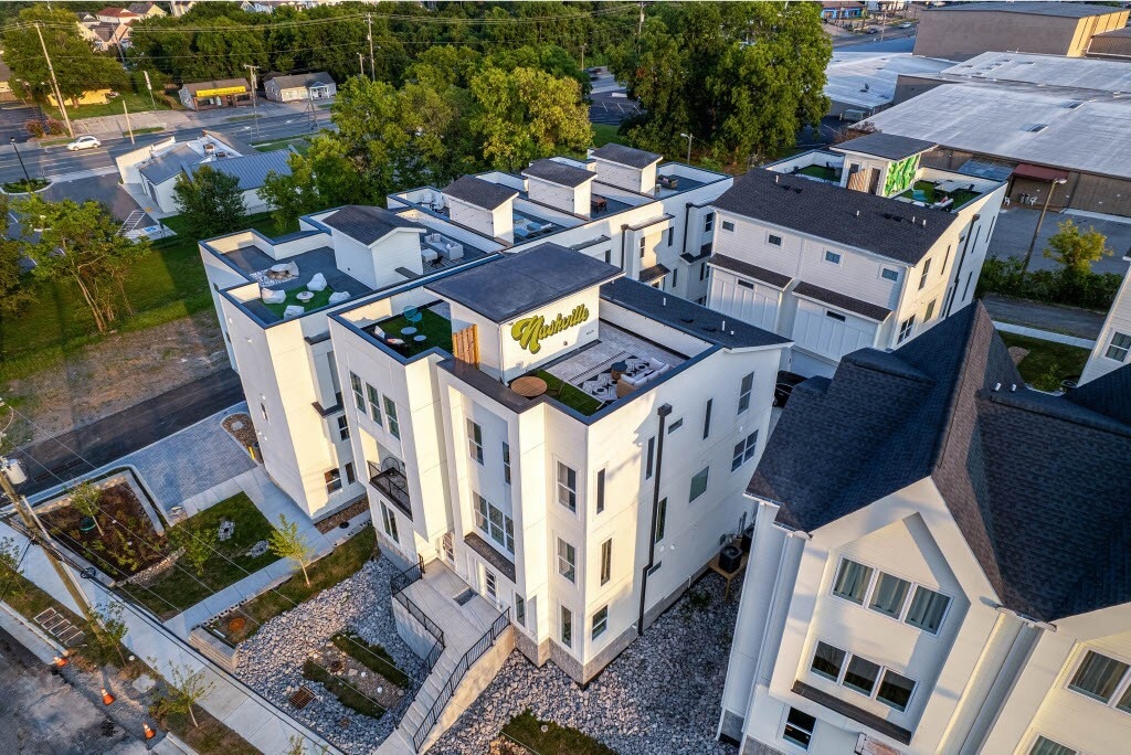 5631 Lenox Ave #14 Units, Nashville, TN portefeuille de 5 propriétés à vendre sur LoopNet.ca Photo principale- Image 1 de 6