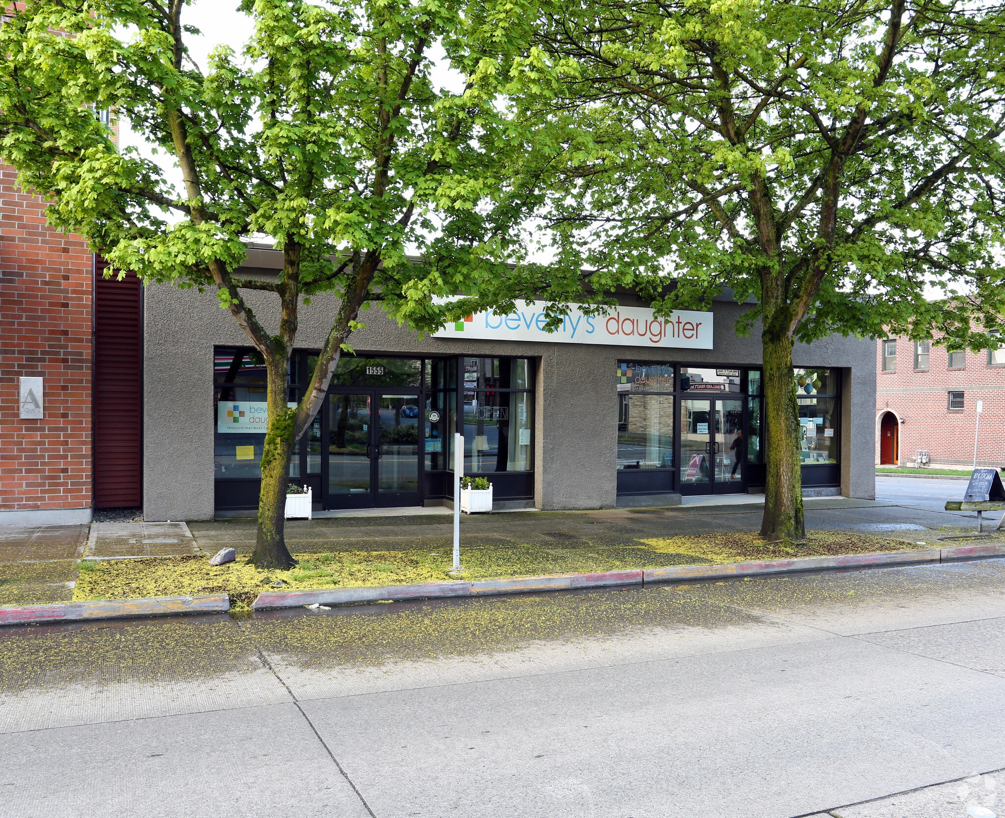1555 NW Market St, Seattle, WA for lease Primary Photo- Image 1 of 4