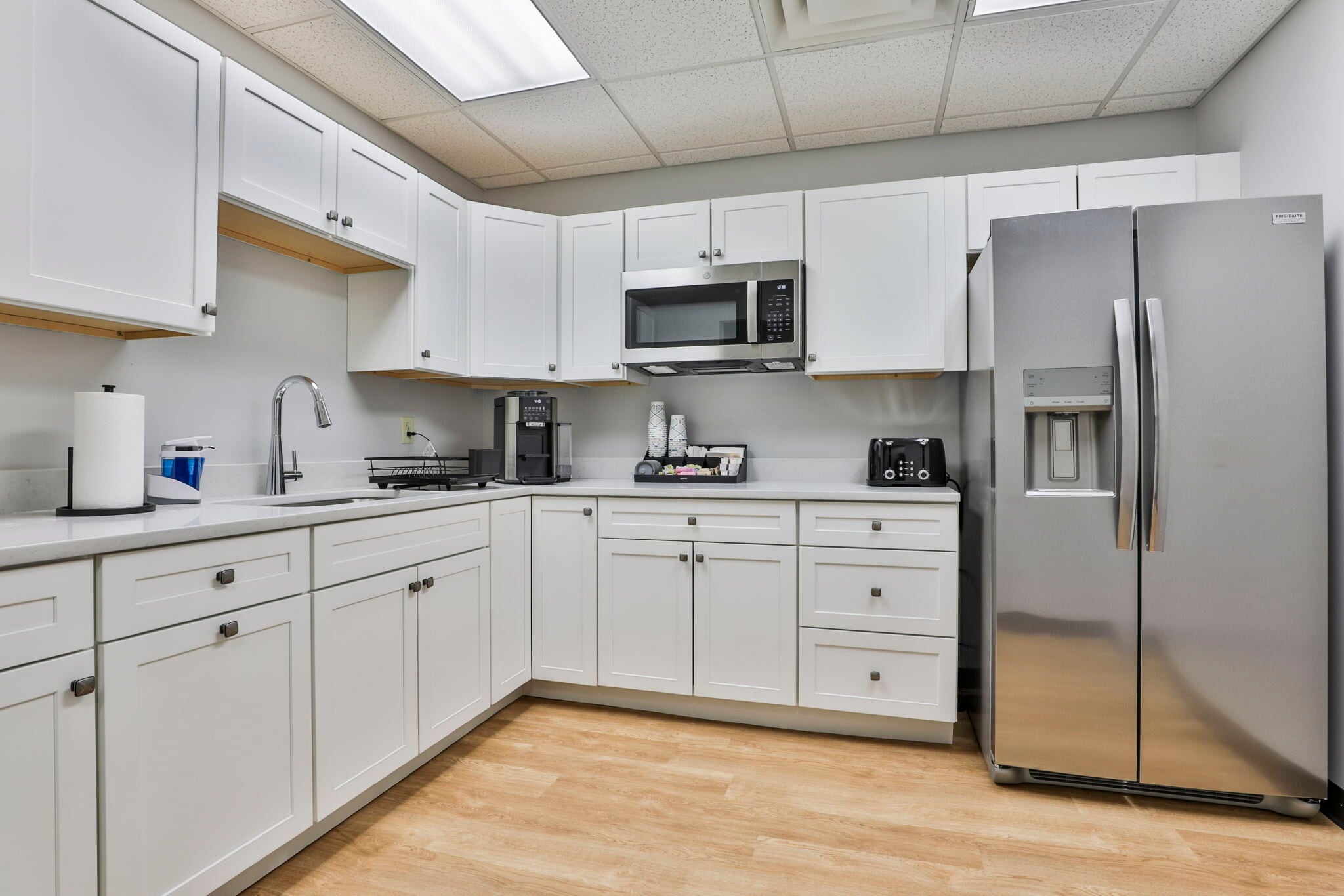 7 Wall St, Windham, NH for lease Interior Photo- Image 1 of 13