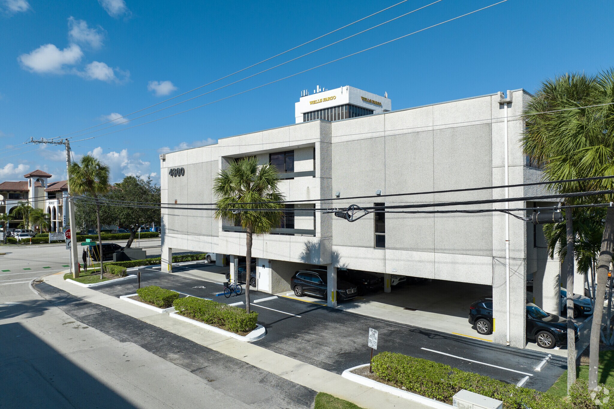 4800 N Federal Hwy, Fort Lauderdale, FL à louer Photo du bâtiment- Image 1 de 10
