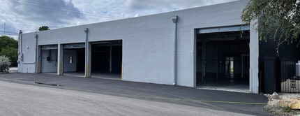 5731 SW 23rd St, West Park, FL for lease Building Photo- Image 2 of 10