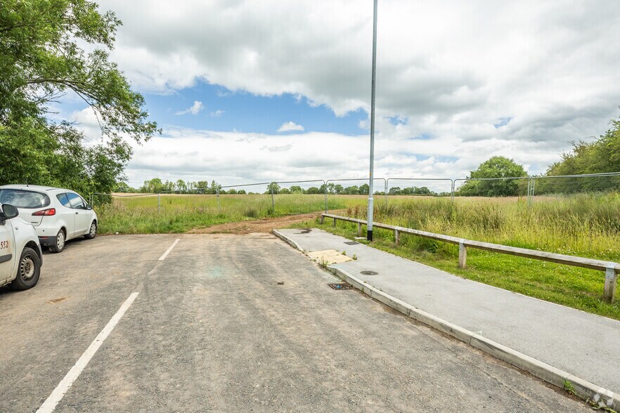 Erf Way, Middlewich à louer - Photo du bâtiment - Image 3 de 7