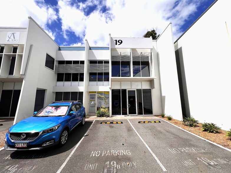 23 Breene Place, Morningside for lease - Primary Photo - Image 1 of 1
