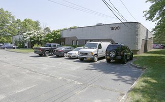 Plus de détails pour 1593 Locust Ave, Bohemia, NY - Bureau à louer