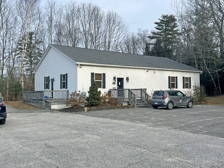 1389 Bridgton Rd, Westbrook, ME for lease - Building Photo - Image 1 of 12