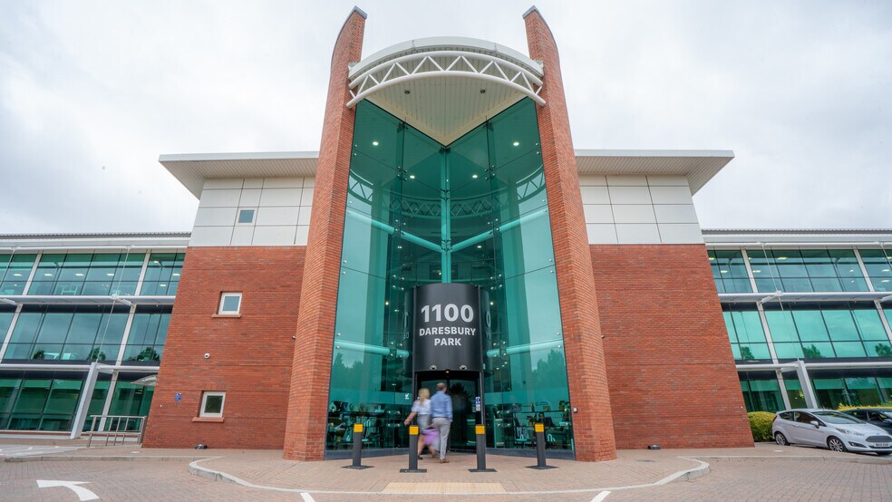 1100 Daresbury Park, Warrington à louer - Photo du bâtiment - Image 3 de 13