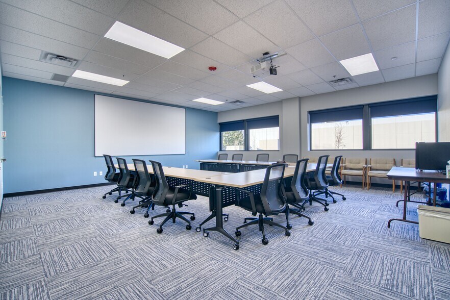 1475 S Fordham St, Longmont, CO à vendre - Photo intérieure - Image 3 de 11