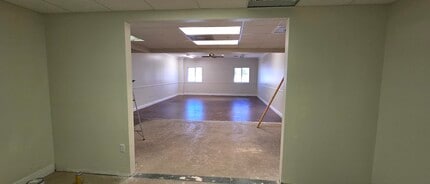 10951 Harmony Park Dr, Bonita Springs, FL à louer Photo intérieure- Image 2 de 8