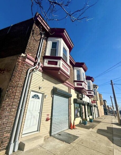 1331 S 49th St, Philadelphia, PA à vendre - Photo du bâtiment - Image 2 de 2