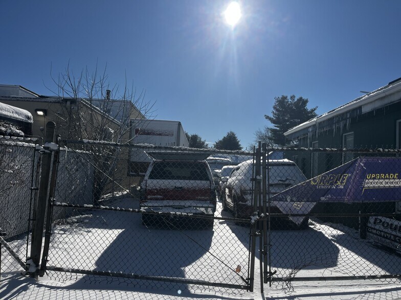 8 Perry Ave, Warwick, RI for sale - Building Photo - Image 2 of 16