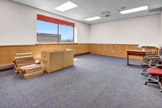 23-27 7th Ave S, Saint Cloud, MN for lease Interior Photo- Image 1 of 17