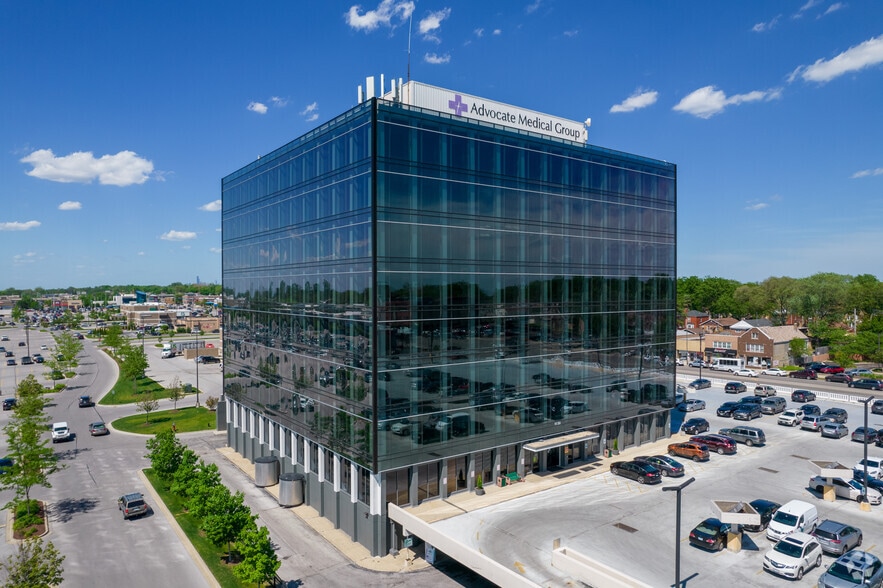 9730 S Western Ave, Evergreen Park, IL à louer - Photo principale - Image 1 de 15