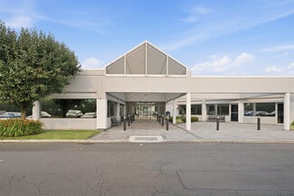 More details for University Plaza Medical Condominiums – Office/Medical for Sale, Garden City, NY