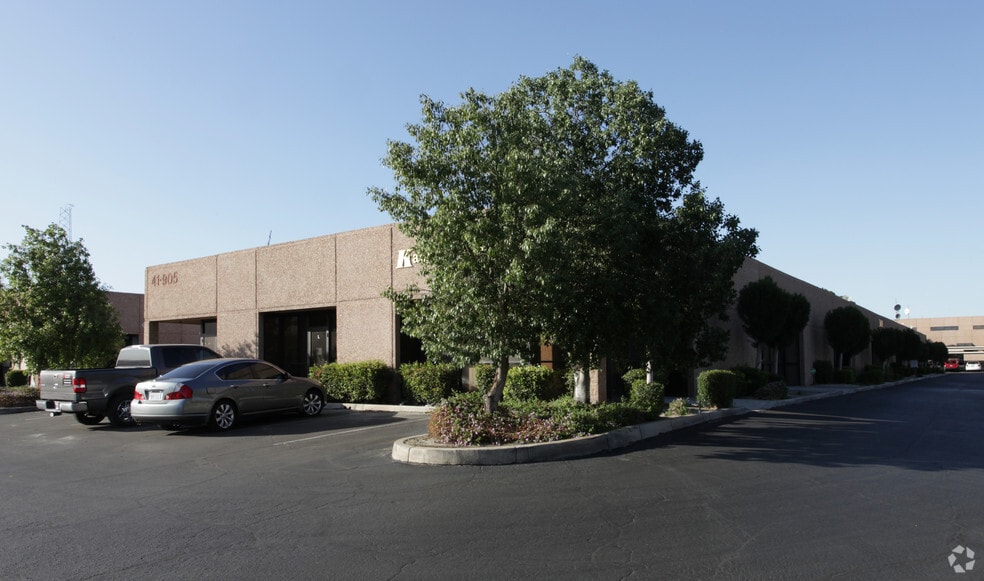 41-905 Boardwalk, Palm Desert, CA for lease - Building Photo - Image 3 of 7