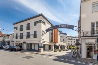 Plus de détails pour 2-25 Livery St, Leamington Spa - Commerce de détail à louer