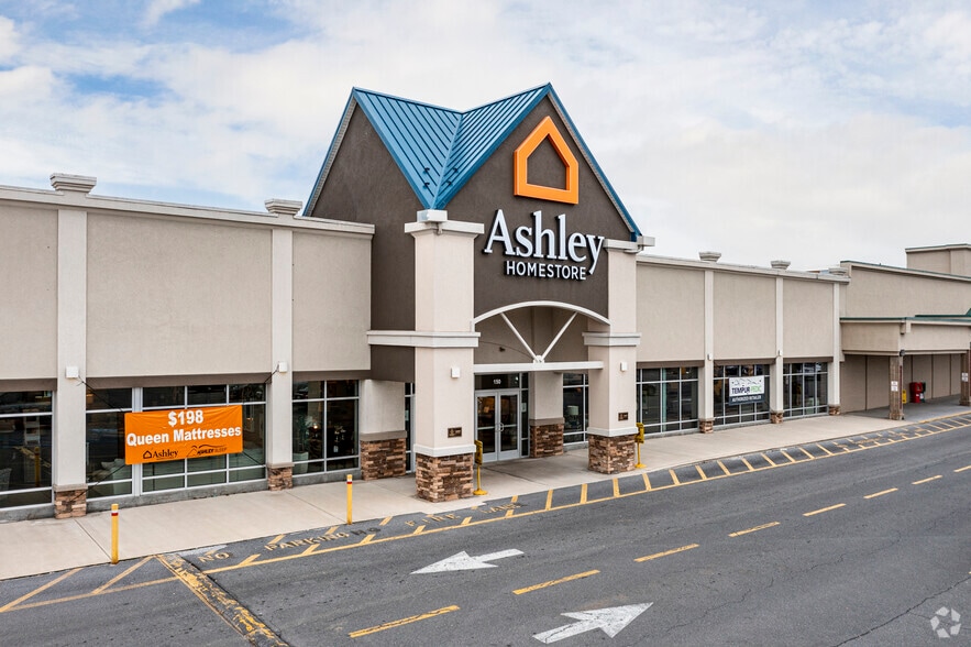 130-190 Delco Plz, Winchester, VA for lease - Building Photo - Image 1 of 12